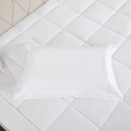 Eksklusiivinen Tyynyliina Valkoinen 100% Puuvillaa 40x60cm 300TC | Siexa PCC4060W
